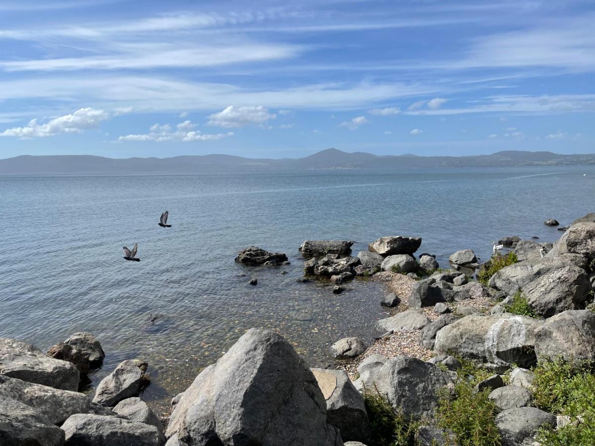 Appartamento Vista Lago Anguillara Sabazia Esterno foto