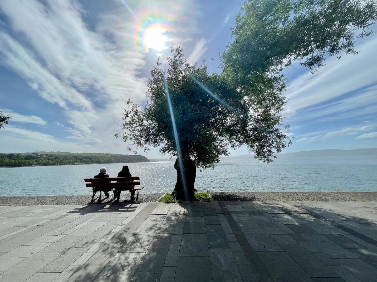 Appartamento Vista Lago Anguillara Sabazia Esterno foto